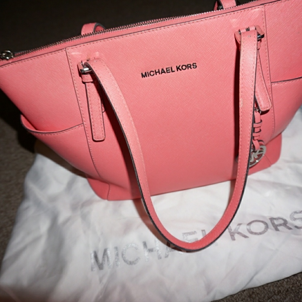 Michael kors bag!